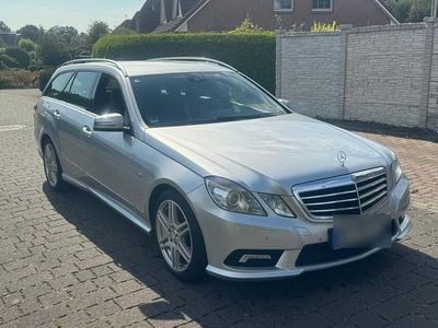 Mercedes E200