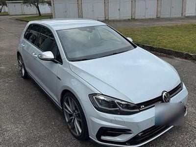 Gebraucht VW Golf VII R 310 PS (228 kW) 2017 Andere farben Kombi