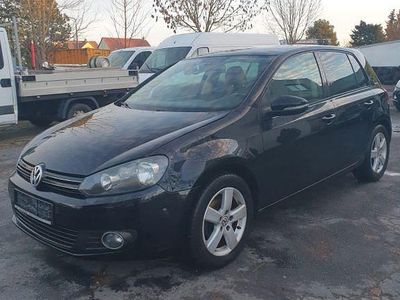 Gebraucht VW Golf VI Style 105 PS (77 kW) 2010 Schwarz Kleinwagen