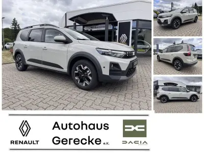 Neu Dacia Jogger Journey 158 PS (116 kW) 2026 Sandstonebeige Van / Kleinbus