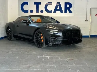 Neu Bentley Continental Mulliner 782 PS (575 kW) 2026 Schwarz Cabrio