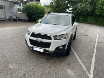 Gebraucht Chevrolet Captiva 163 PS (119 kW) 2012 Weiß SUV