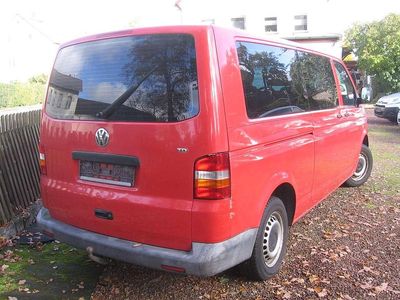 Gebraucht VW T5 Trendline 131 PS (96 kW) 2009 Rot Van