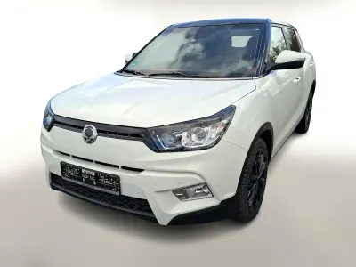 Gebraucht SsangYong Tivoli 128 PS (94 kW) 2017 Weiß SUV