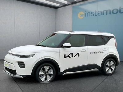 Weiß Gebraucht 2024 Kia Soul EV Inspiration SUV | 26.949 € (Fairer Preis)