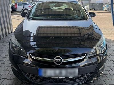 Gebraucht Opel Astra Edition 101 PS (74 kW) 2012 Schwarz Limousine
