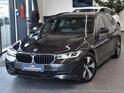Gebraucht BMW 520 190 PS (139 kW) 2022 Grau Kombi