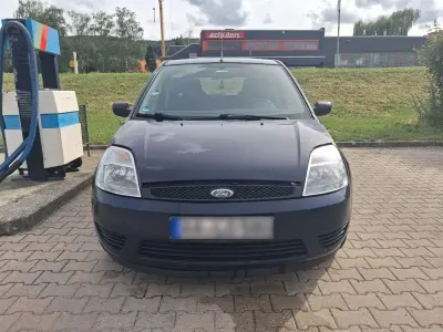 Gebraucht Ford Fiesta 60 PS (44 kW) 2005 Blau Kleinwagen