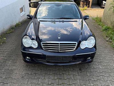 Mercedes C200