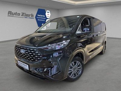 Second-hand Ford Tourneo Titanium 136 CP (100 kW) 2025 Negru Monovolum
