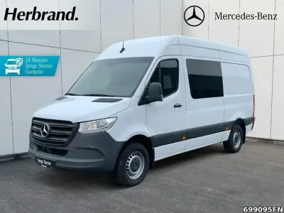 Używany Mercedes Sprinter 150 KM (110 kW) 2022 Biały Van