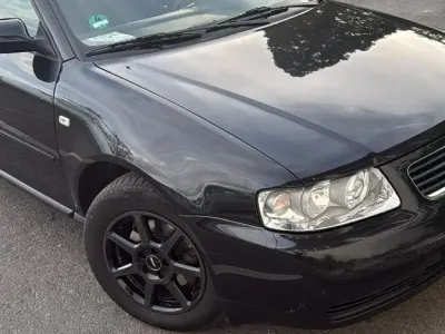 Gebraucht Audi A3 100 PS (73 kW) 2002 Schwarz Kleinwagen