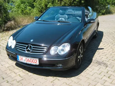 Gebraucht Mercedes CLK200 Avantgarde 163 PS (119 kW) 2004 Schwarz Cabrio