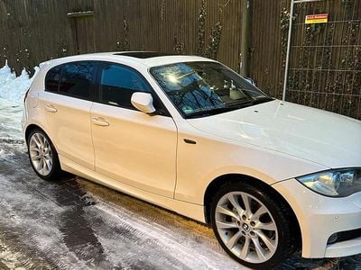 Usata BMW 120 M Sport 177 CV (130 kW) 2010 Bianco Utilitaria