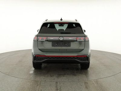 Cipressino grün metallic Neu 2026 VW Tiguan R-line SUV | 54.475 € (Guter Preis)