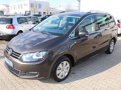 Gebraucht VW Sharan Life 140 PS (102 kW) 2014 Schwarz Van / Kleinbus