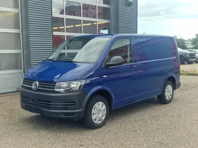 Usata VW Transporter 102 CV (75 kW) 2018 Blu Furgone