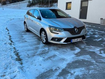 Gebraucht 2017 Renault Mégane GrandTour Kombi | 7.300 €