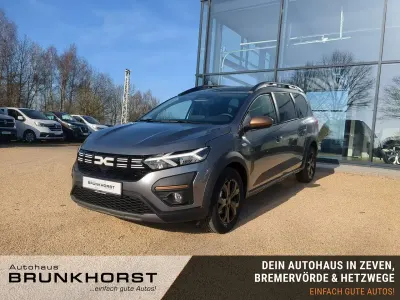 Neu Dacia Jogger Extreme 141 PS (103 kW) 2025 Dolomitgrau Van / Kleinbus