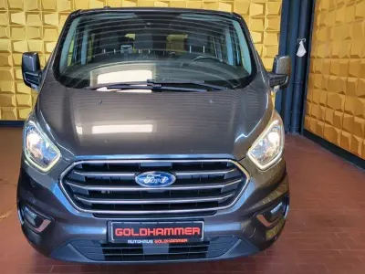 Gebraucht Ford Transit Custom 131 PS (96 kW) 2019 Grau Van / Kleinbus