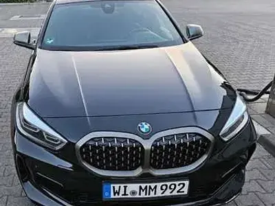 Gebraucht BMW M135 Sport Line 306 PS (225 kW) 2021 Schwarz Kleinwagen