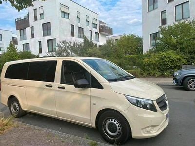 Gebraucht Mercedes Vito 163 PS (119 kW) 2018 Beige Van