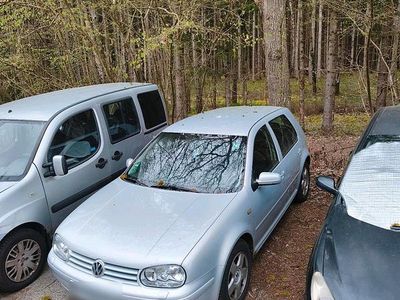 Gebraucht VW Golf IV 116 PS (85 kW) 1998 Grau Kleinwagen