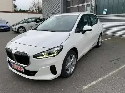 Gebraucht BMW 216 Active Tourer Luxury Line 122 PS (89 kW) 2024 Alpinweiss iii Van / Kleinbus