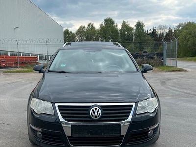 gebraucht VW Passat 3c SPORTLINE 2.0 TDI 140PS\Schiebedach.