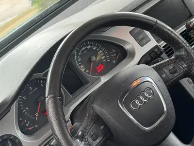 Gebraucht Audi A6 S-Line 233 PS (171 kW) 2007 Grau Kombi