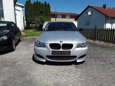 BMW 523