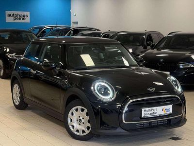 Second-hand Mini Cooper Essential 136 CP (100 kW) 2023 Negru Hatchback