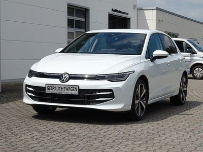 Gebraucht VW Golf VIII Life 150 PS (110 kW) 2024 Weiß Limousine
