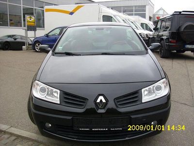 Gebraucht Renault Mégane Cabriolet Dynamique 135 PS (99 kW) 2006 Schwarz Cabrio