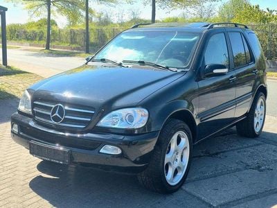 Usata Mercedes ML400 250 CV (183 kW) 2002 Nero SUV