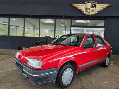 Gebraucht Renault 19 58 PS (42 kW) 1991 Rot Limousine