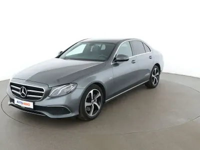 Gebraucht Mercedes E220 Avantgarde 194 PS (142 kW) 2020 Grau Limousine