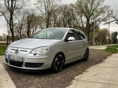 Brugt VW Polo 80 HK (58 kW) 2007 Sølv Hatchback