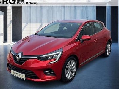 Usado Renault Clio V Intens 91 HP (66 kW) 2022 Vermelho Sedan