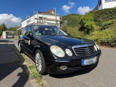 Mercedes E320