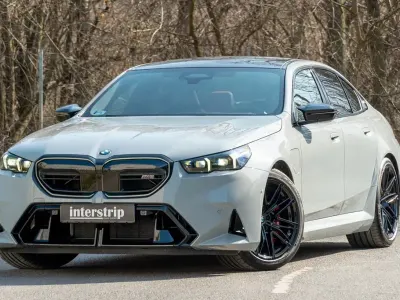 Gebraucht BMW M5 Performance 727 PS (534 kW) 2026 Grau Limousine
