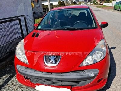 Gebraucht Peugeot 206+ 65 PS (47 kW) 2009 Rot Kleinwagen