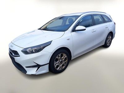 Weiss Gebraucht 2021 Kia Ceed Sportswagon Vision Kombi | 18.588 € (Fairer Preis)
