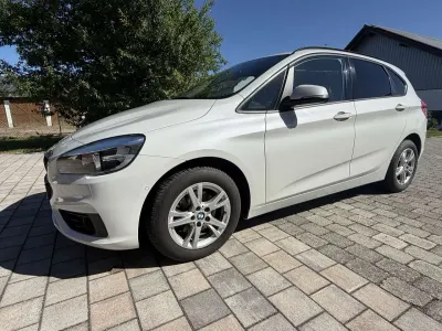 Gebraucht BMW 216 Advantage 116 PS (85 kW) 2016 Weiß Van / Kleinbus