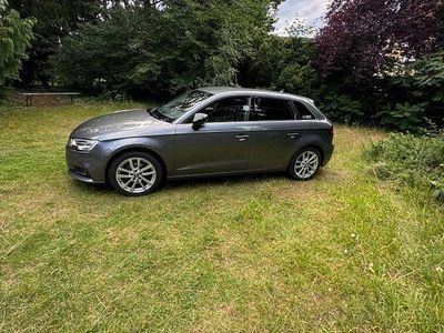 Gebraucht Audi A3 Design 150 PS (110 kW) 2017 Grau Limousine