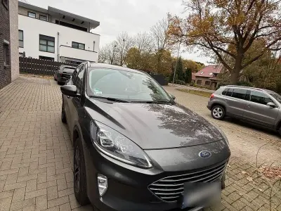 Używany Ford Kuga Titanium 190 KM (139 kW) 2021 Szary SUV