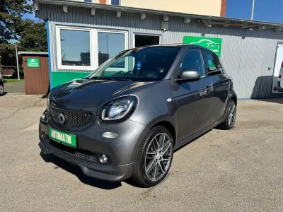 Usado Smart ForFour Brabus Xclusive 109 HP (80 kW) 2016 Cinzento Citadino