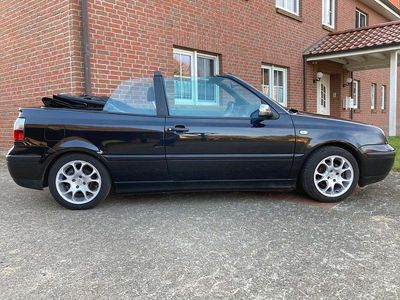 Gebraucht VW Golf Cabriolet Highline 101 PS (74 kW) 1999 Schwarz Cabrio