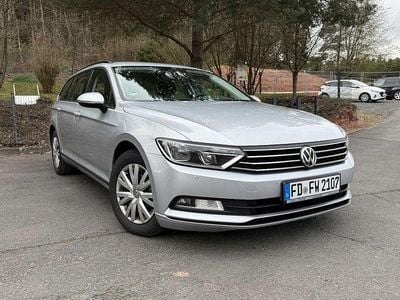 Usata VW Passat 150 CV (110 kW) 2019 Argento Station wagon