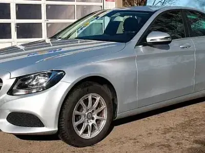 Gebraucht Mercedes C200 136 PS (100 kW) 2016 Silber Limousine